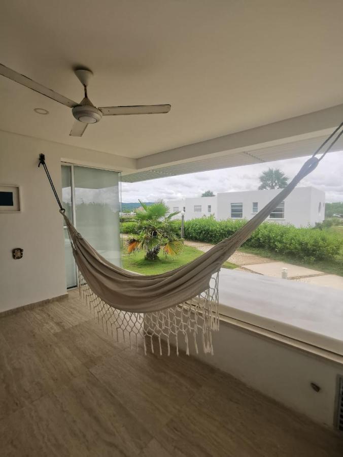 Cabana Puerto Velero Puerto Caimán المظهر الخارجي الصورة
