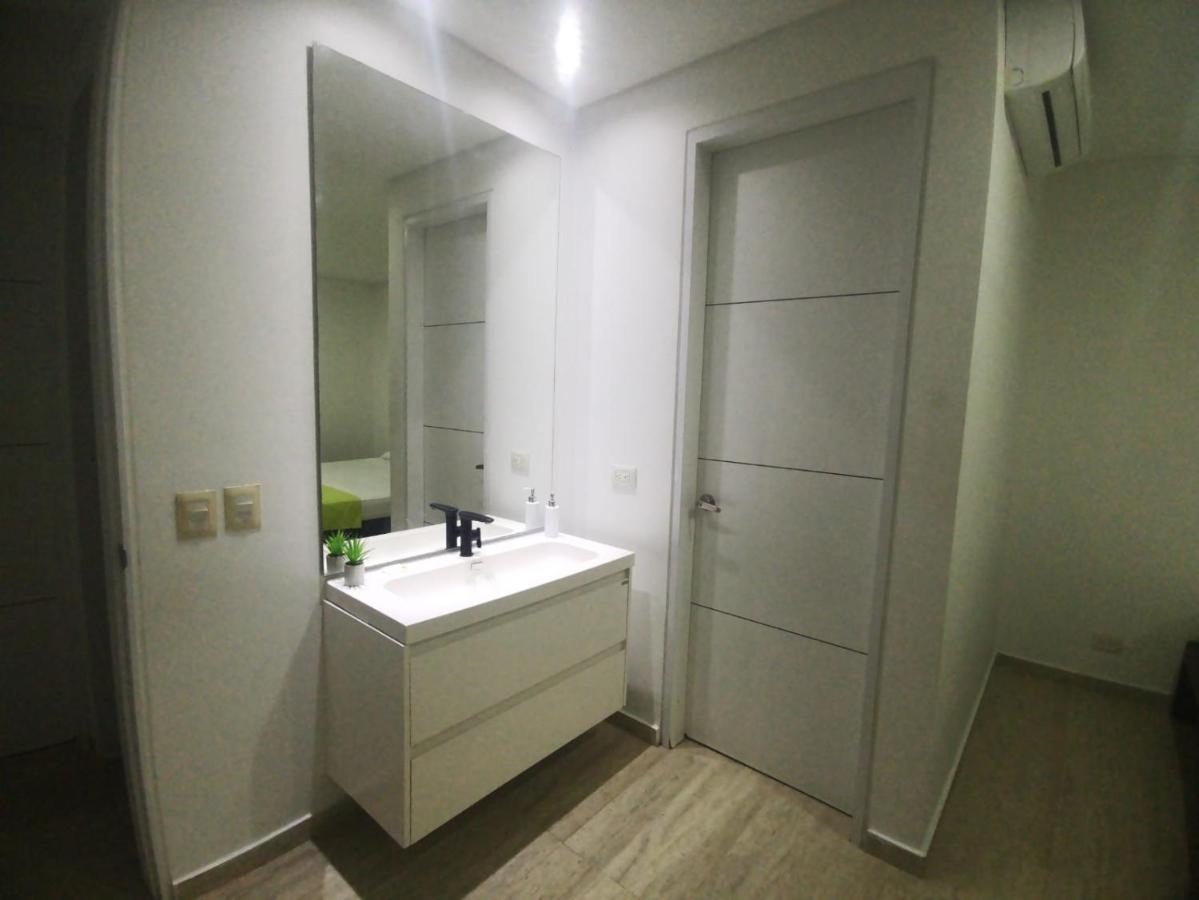 Cabana Puerto Velero Puerto Caimán المظهر الخارجي الصورة
